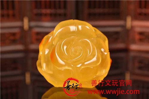 精工玫瑰在岁月重散发淡淡馨香
