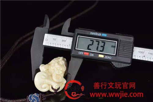 极品、骨瓷白立体精雕貔貅