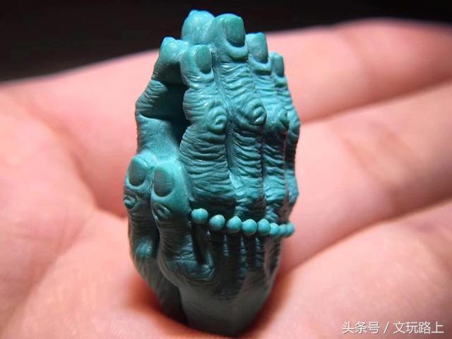 绿松石拿来铺路，真有这么多绿松石来挥霍吗？