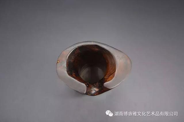 品鉴：黄花梨笔筒