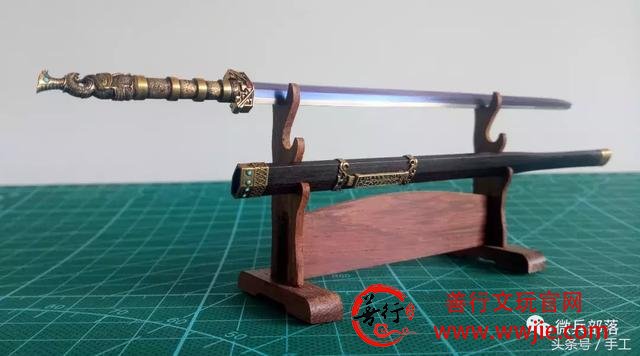 复制周瑜专用的剑，剑身八面切割，2毫米微型雕刻