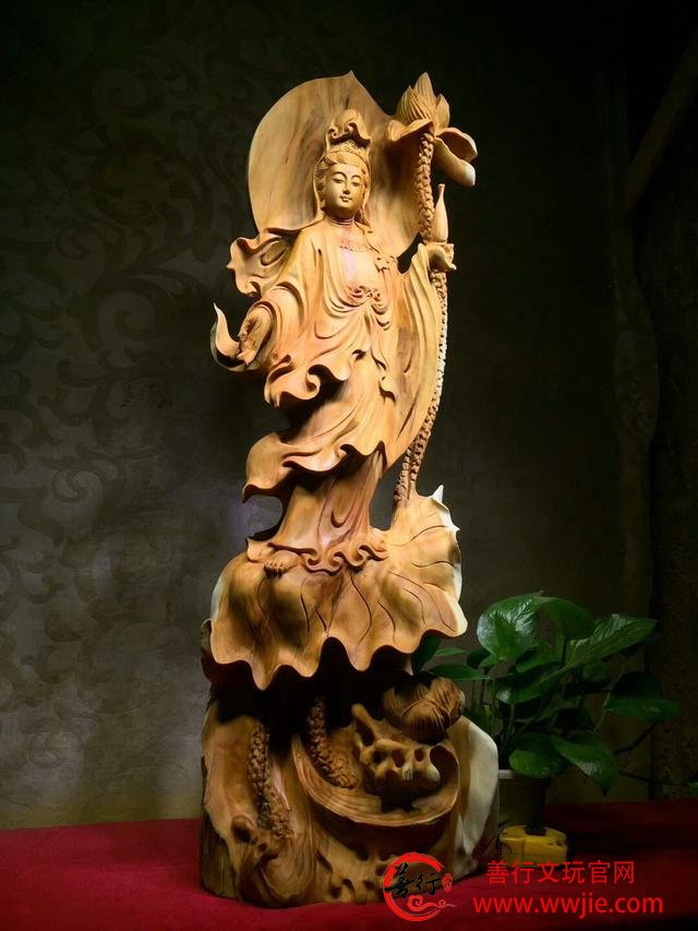 崖柏精品摆件，莲花观世音