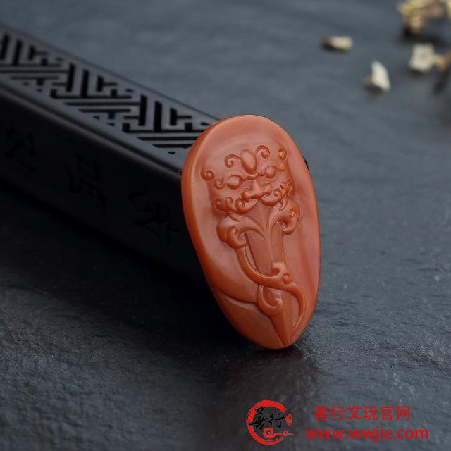 浅谈如何鉴别南红玛瑙的真假
