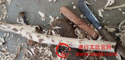 花20万买根黄花梨变成废木头，一气之下做药材香料降低成本！