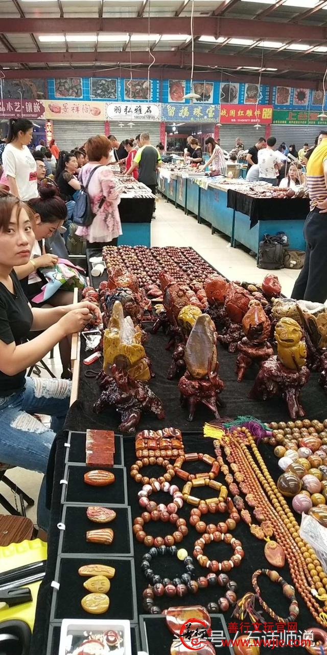 4点起来北京出发、赶到河北带大家看看战国红玛瑙一线市场
