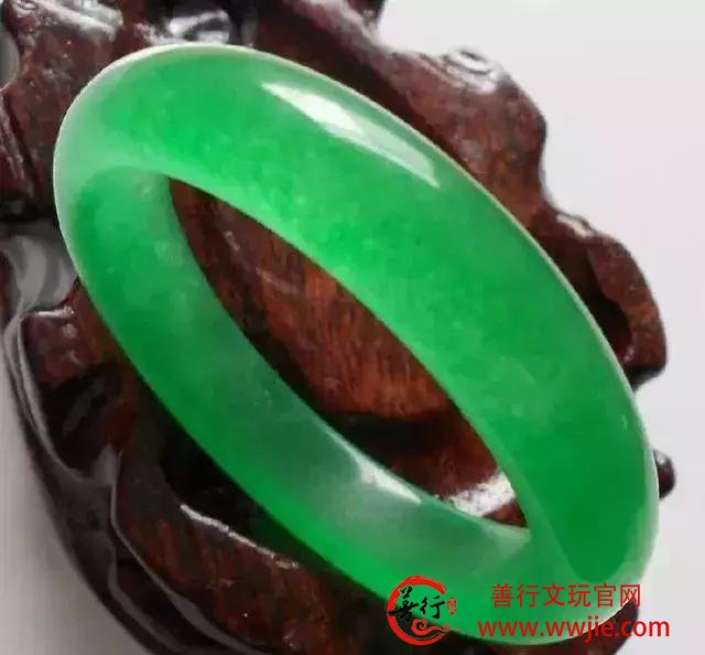 和翡翠很像的“绿宝石”你知道？