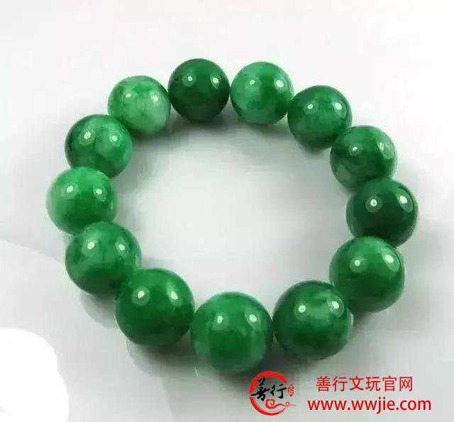 和翡翠很像的“绿宝石”你知道？