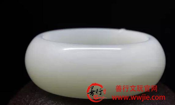 纯白砗磲与半透明砗磲的真假鉴别