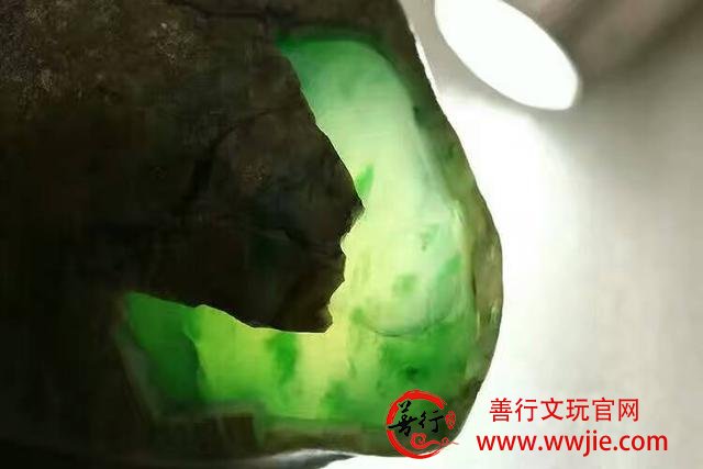 翡翠探秘！细说翡翠历史渊源