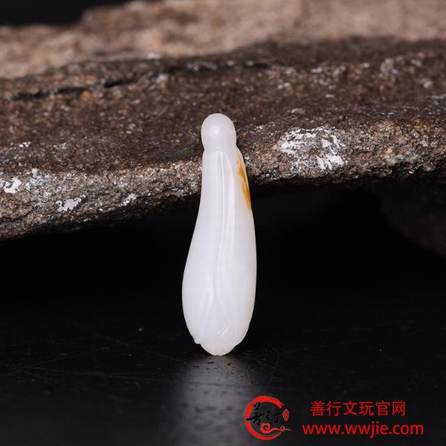 和田玉比翡翠更受欢迎？为什么？