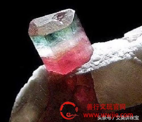 珠宝知识108：碧玺是水晶吗？